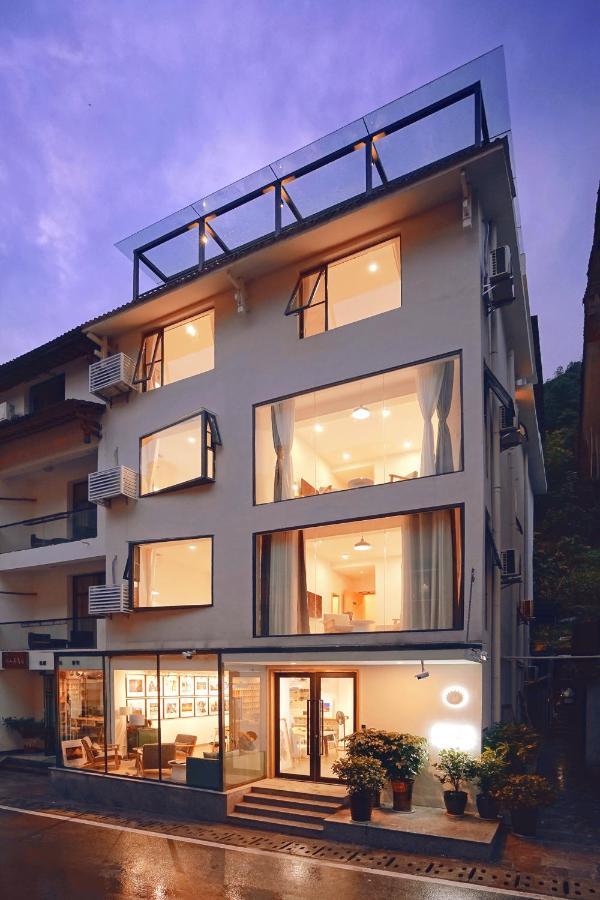 Travel Of Swan International Hostel Zhangjiajie Exterior foto